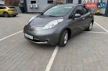Хэтчбек Nissan Leaf 2014 в Нежине