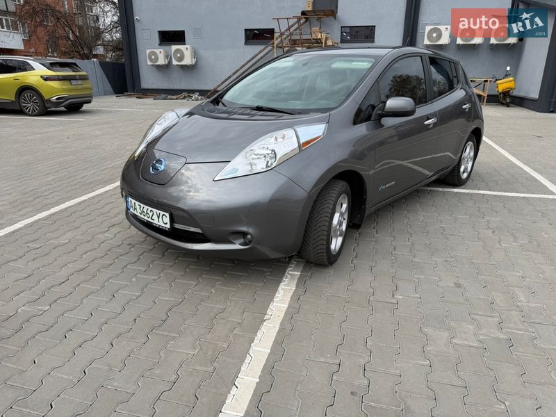 Nissan Leaf 2014