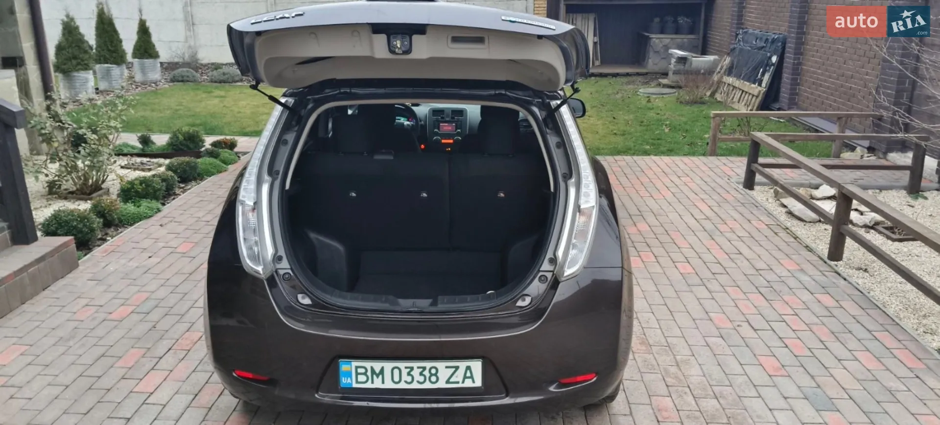 2016 Nissan Leaf - мініатюра 4
