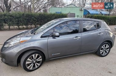 Хетчбек Nissan Leaf 2015 в Одесі
