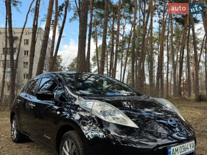 Хетчбек Nissan Leaf 2016 в Житомирі