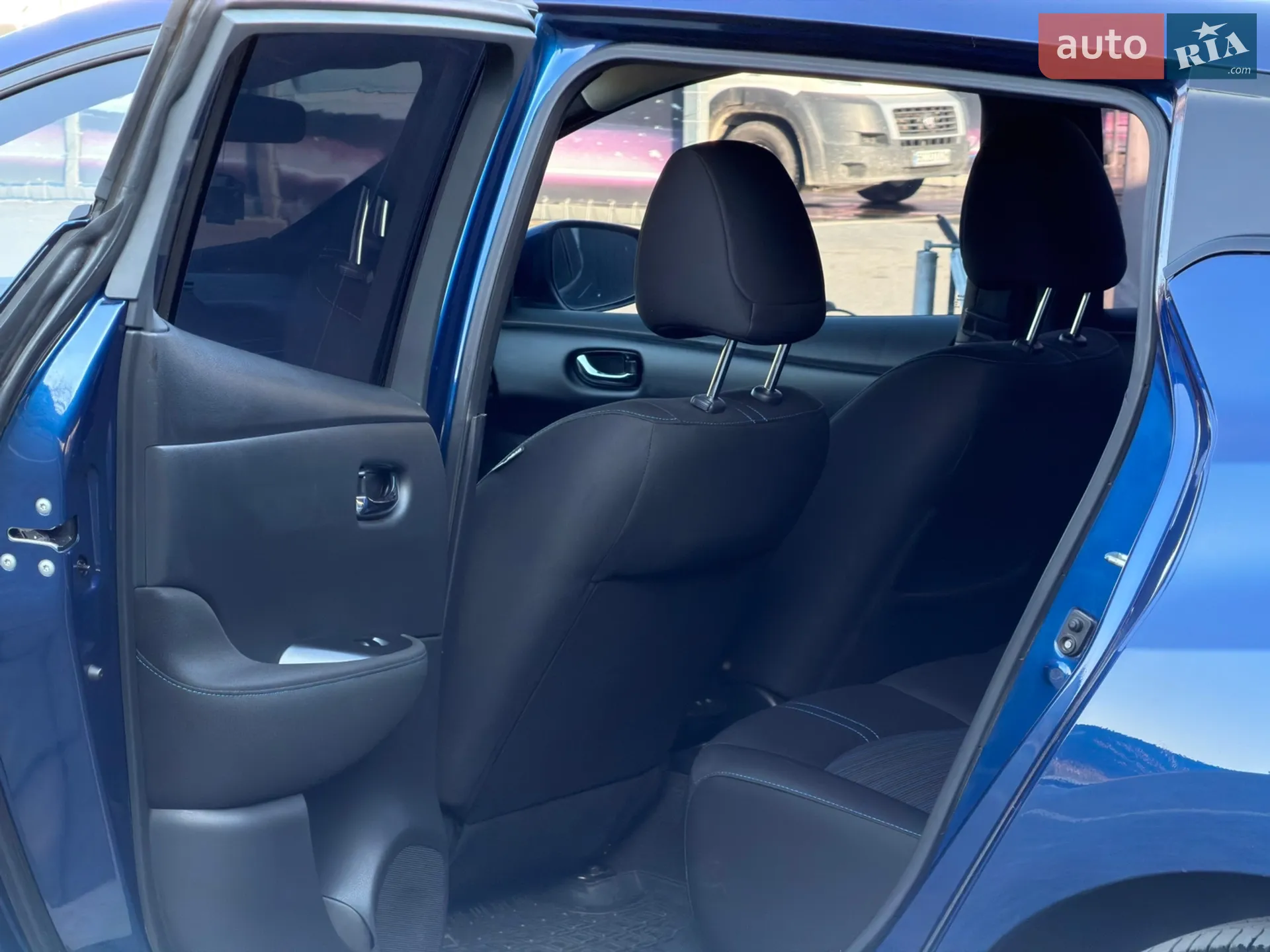 2022 Nissan Leaf - мініатюра 51