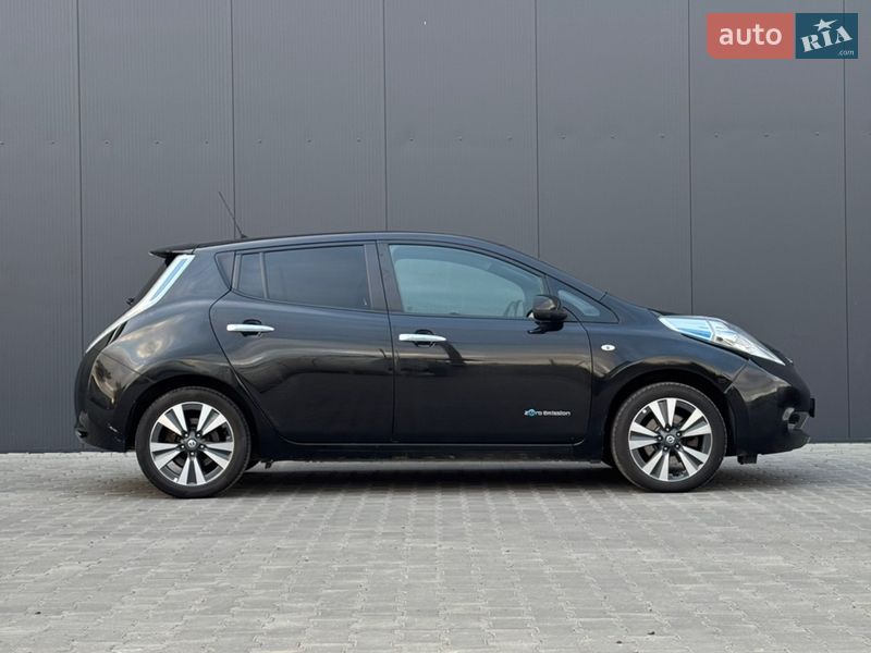 Хетчбек Nissan Leaf 2017 в Луцьку