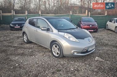 Хэтчбек Nissan Leaf 2013 в Каменец-Подольском