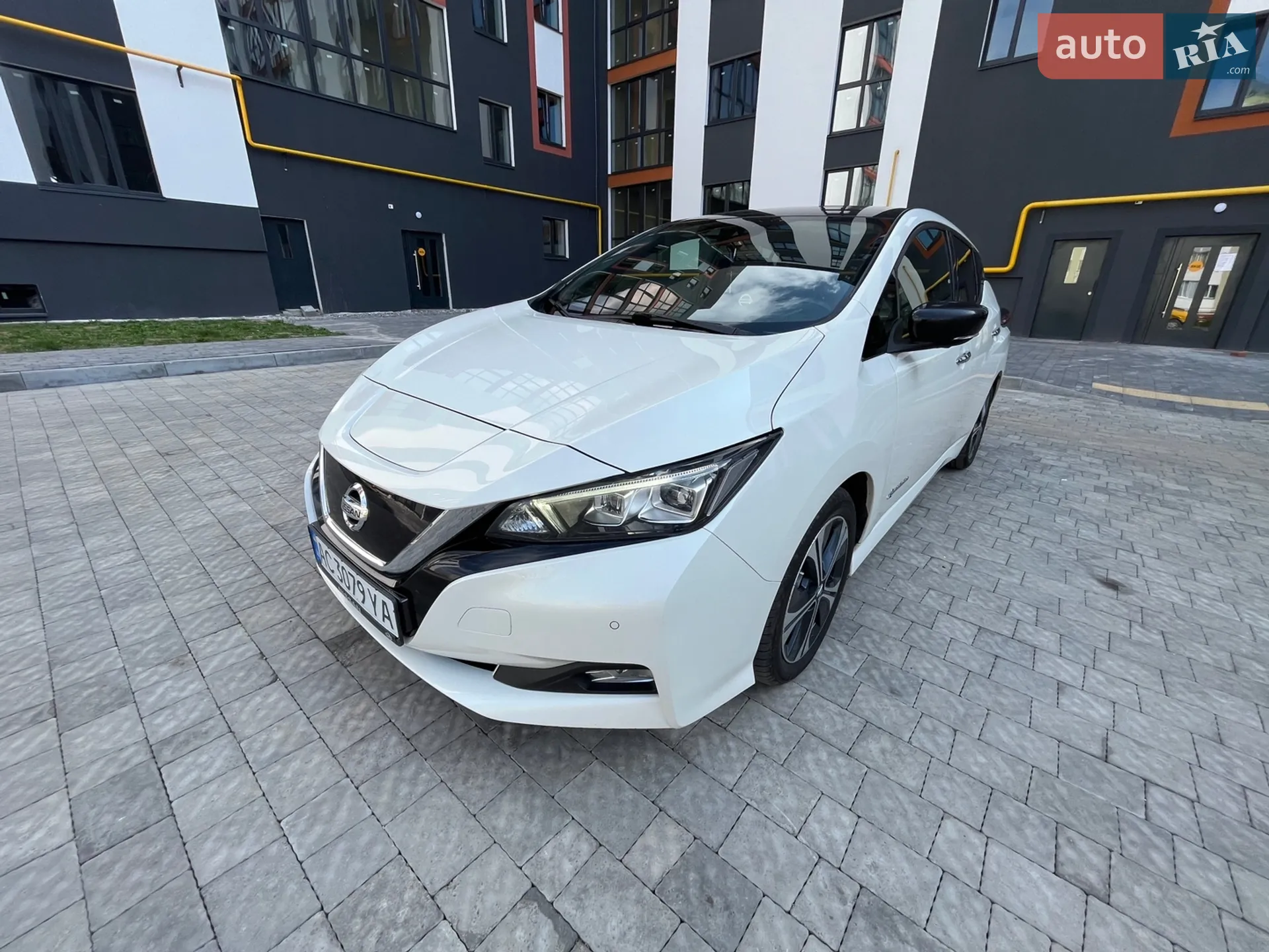 2018 Nissan Leaf - фото 1