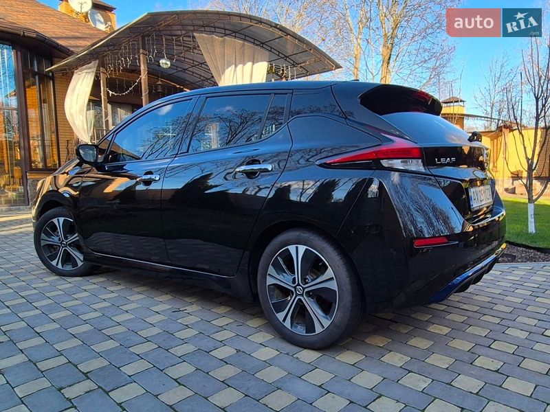 Хэтчбек Nissan Leaf 2021 в Харькове