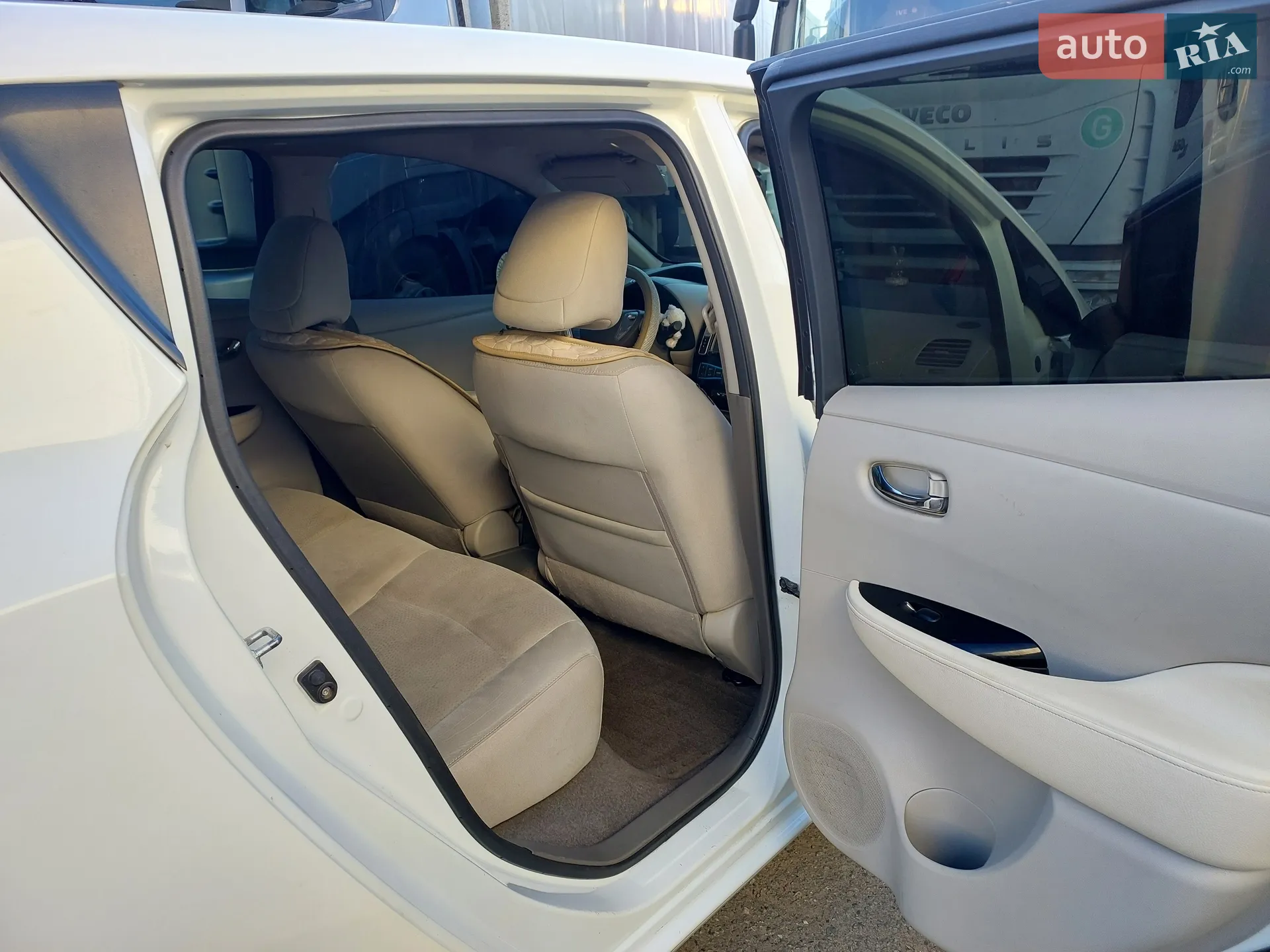 2014 Nissan Leaf - мініатюра 10