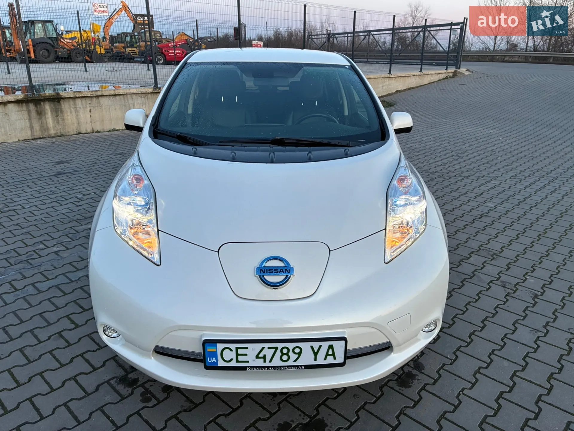 2017 Nissan Leaf - мініатюра 13