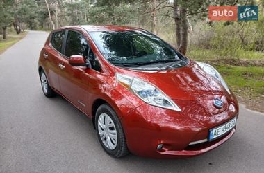 Хэтчбек Nissan Leaf 2013 в Днепре