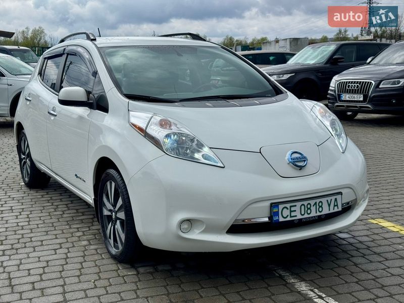 Хэтчбек Nissan Leaf 2016 в Черновцах