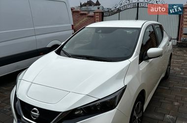 Хетчбек Nissan Leaf 2021 в Чернівцях