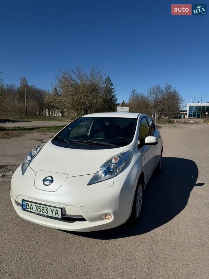 2015 Nissan Leaf - мініатюра 10