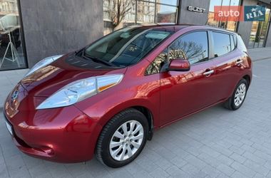Хетчбек Nissan Leaf 2015 в Ужгороді