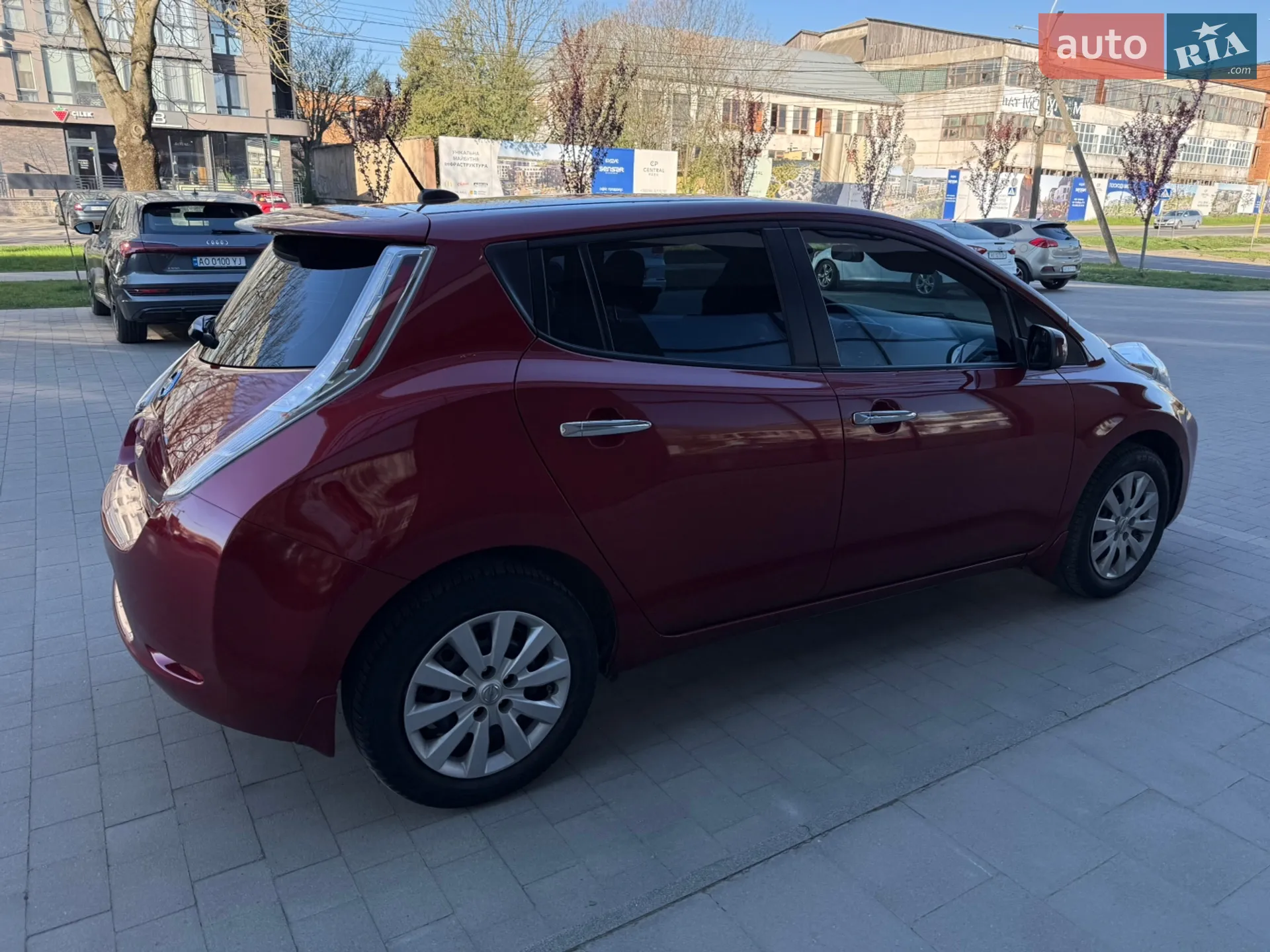 2015 Nissan Leaf - мініатюра 17