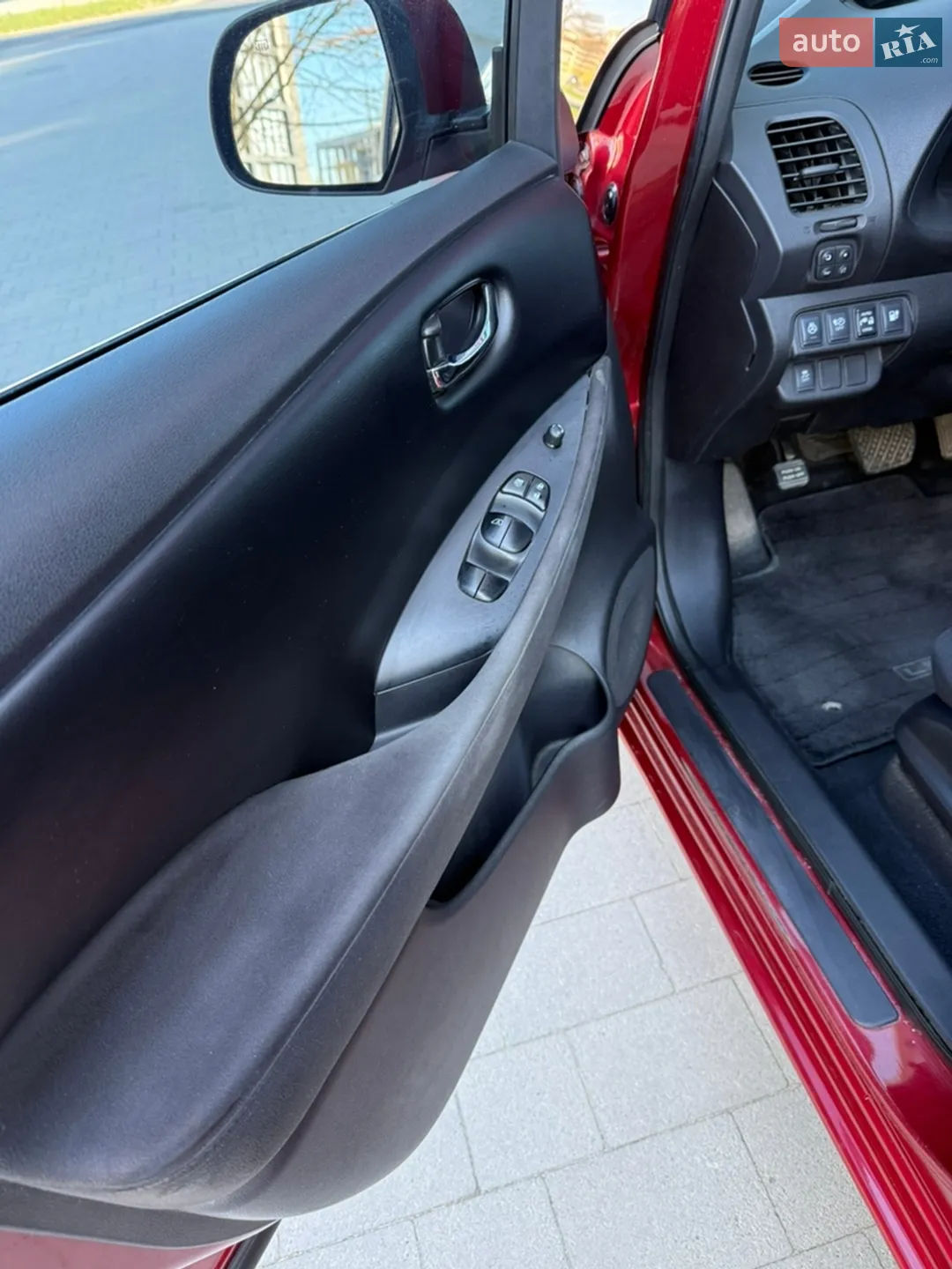 2015 Nissan Leaf - мініатюра 23