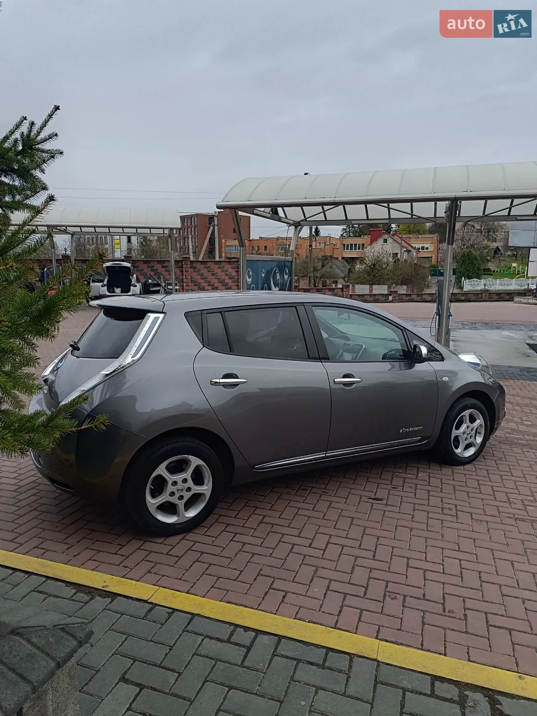 2014 Nissan Leaf - мініатюра 47