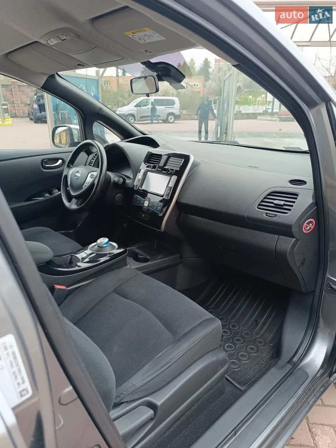 2014 Nissan Leaf - мініатюра 115