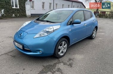 Хэтчбек Nissan Leaf 2012 в Красилове