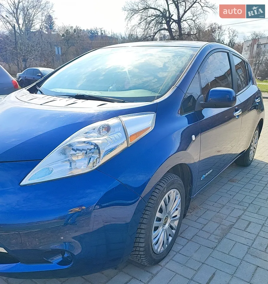 2015 Nissan Leaf - мініатюра 10