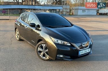 Хэтчбек Nissan Leaf 2018 в Яготине