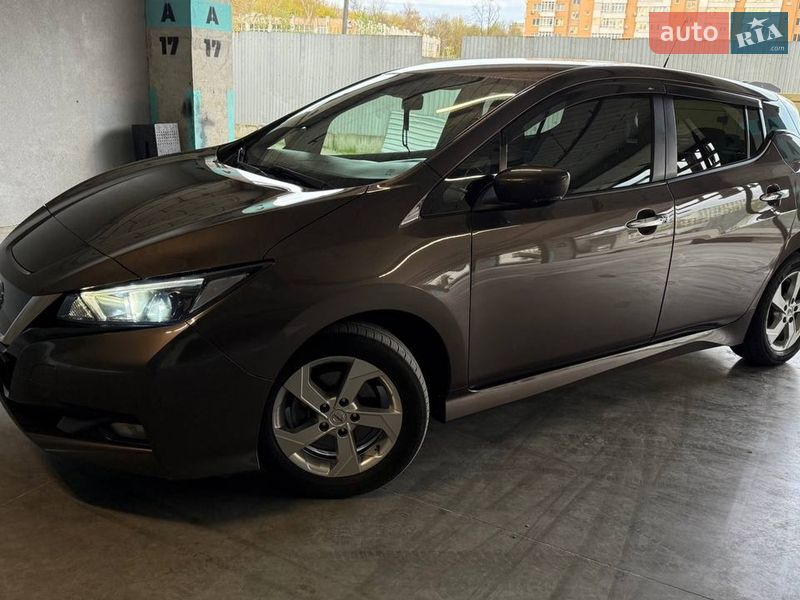 Хэтчбек Nissan Leaf 2020 в Львове фото 7 Хэтчбек Nissan Leaf 2020 в Львове