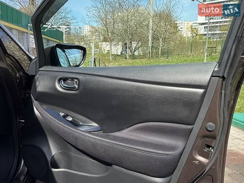 Хэтчбек Nissan Leaf 2020 в Львове фото 51 Хэтчбек Nissan Leaf 2020 в Львове