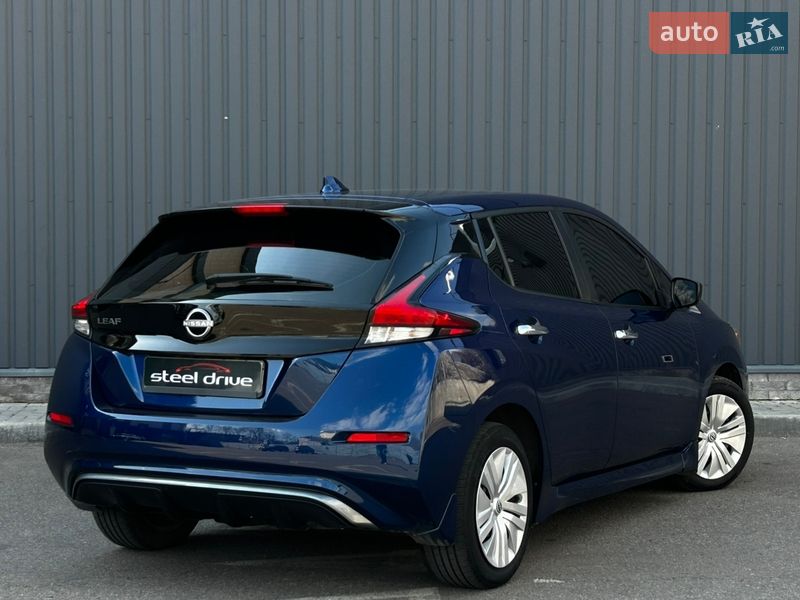 Хэтчбек Nissan Leaf 2022 в Николаеве