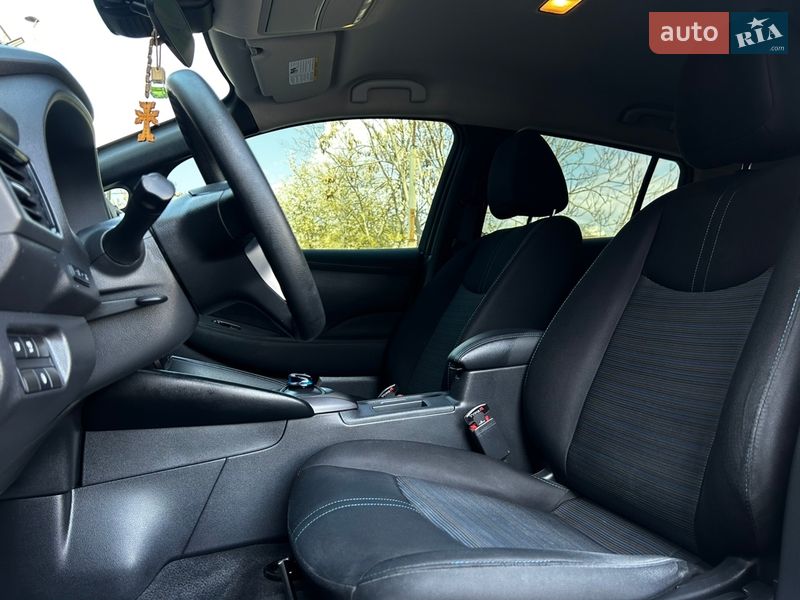 Хэтчбек Nissan Leaf 2022 в Николаеве