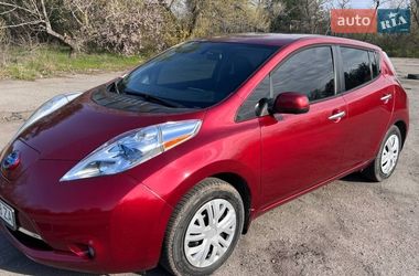 Хэтчбек Nissan Leaf 2013 в Днепре