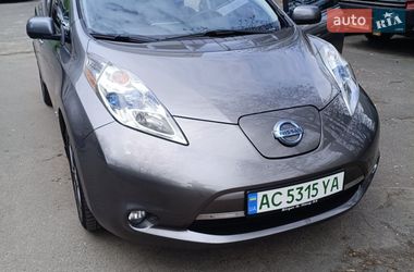 Хетчбек Nissan Leaf 2015 в Луцьку