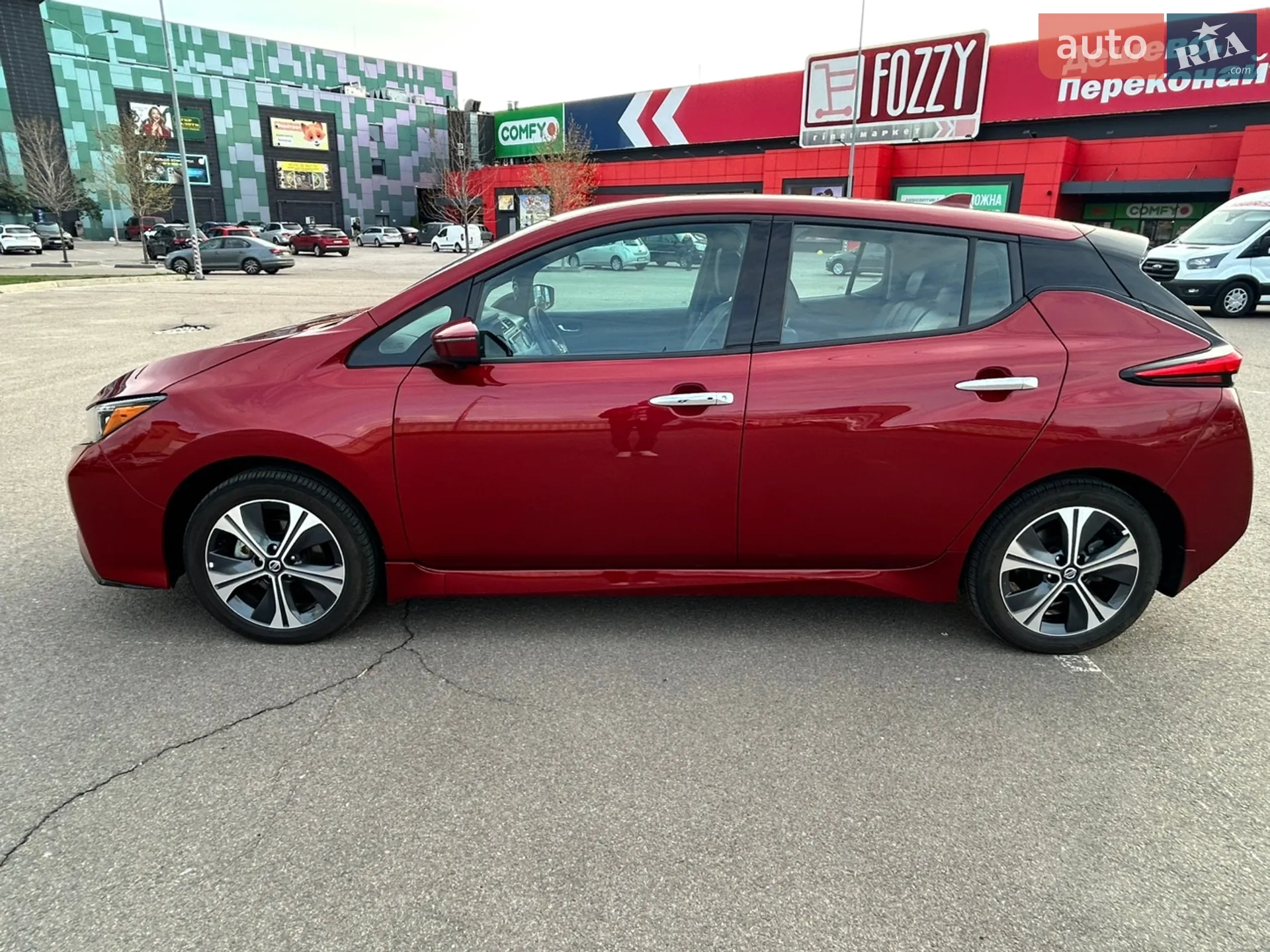 2020 Nissan Leaf - мініатюра 8