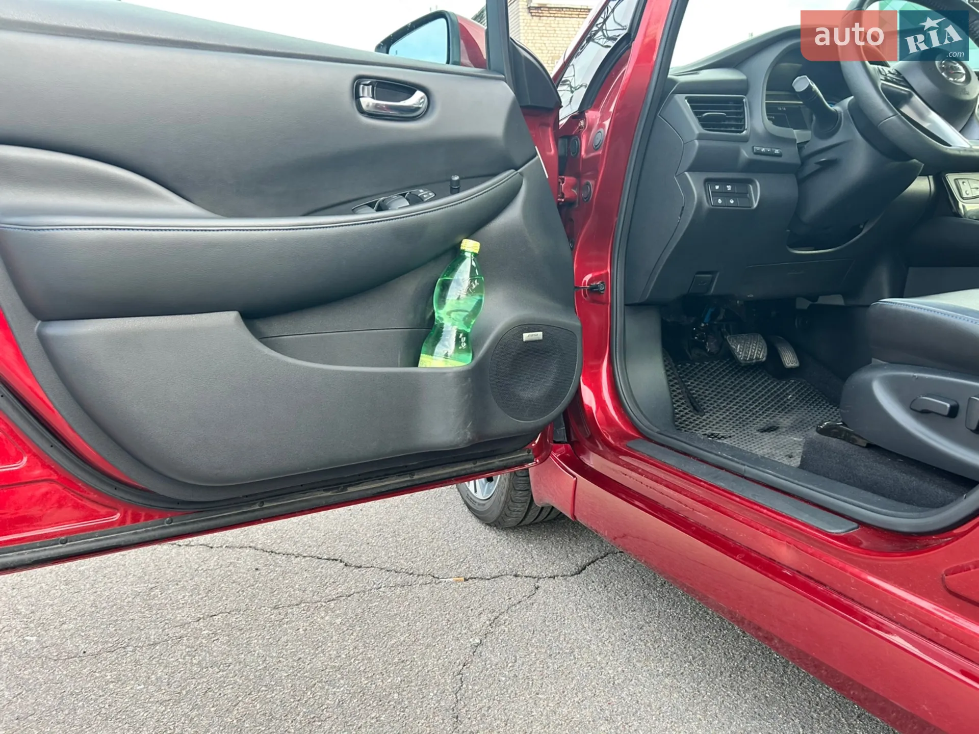 2020 Nissan Leaf - мініатюра 23