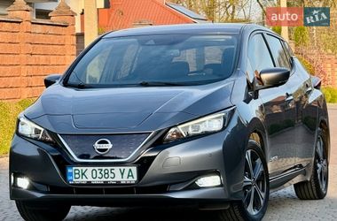 Хэтчбек Nissan Leaf 2018 в Ровно