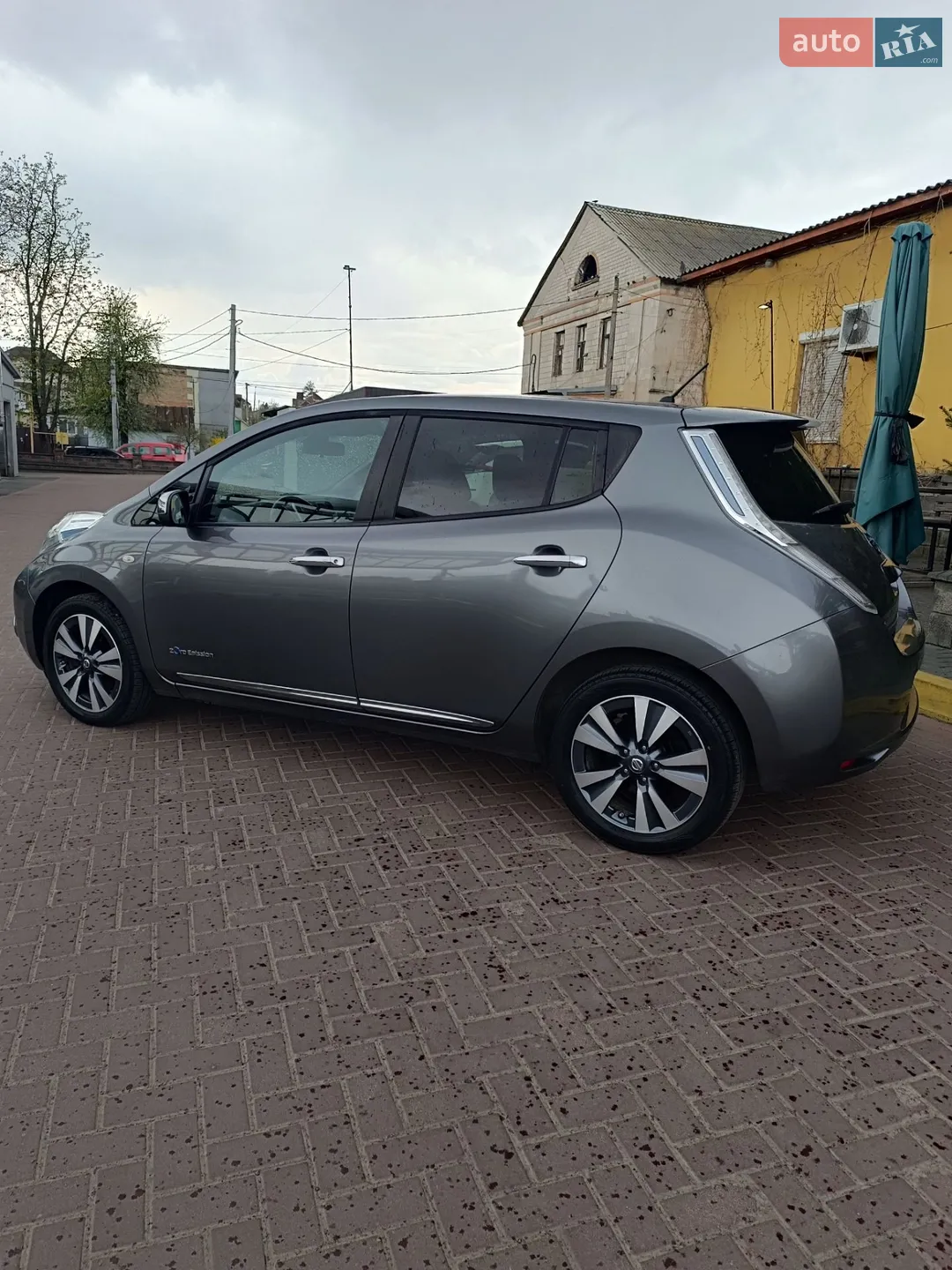 2015 Nissan Leaf - мініатюра 10