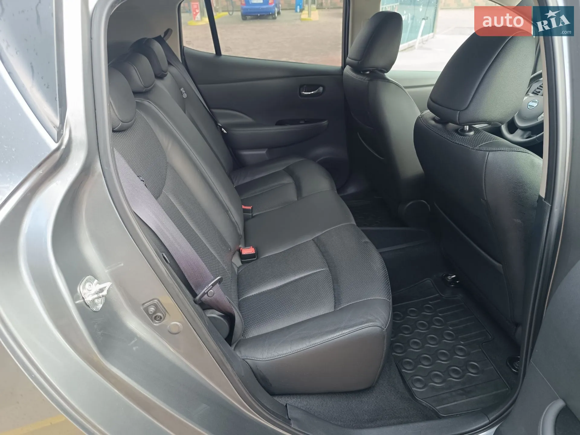 2015 Nissan Leaf - мініатюра 101