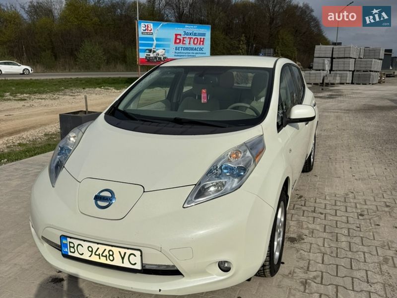 Nissan Leaf 2011