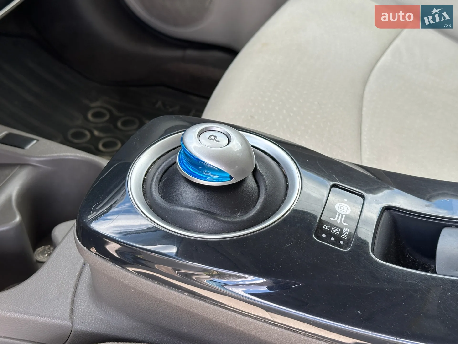 2012 Nissan Leaf - мініатюра 6
