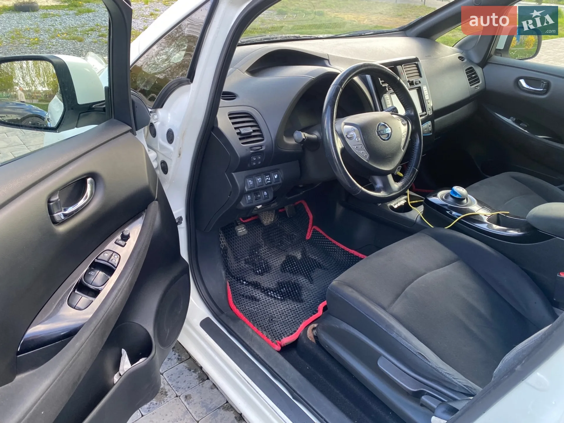 2014 Nissan Leaf - мініатюра 10