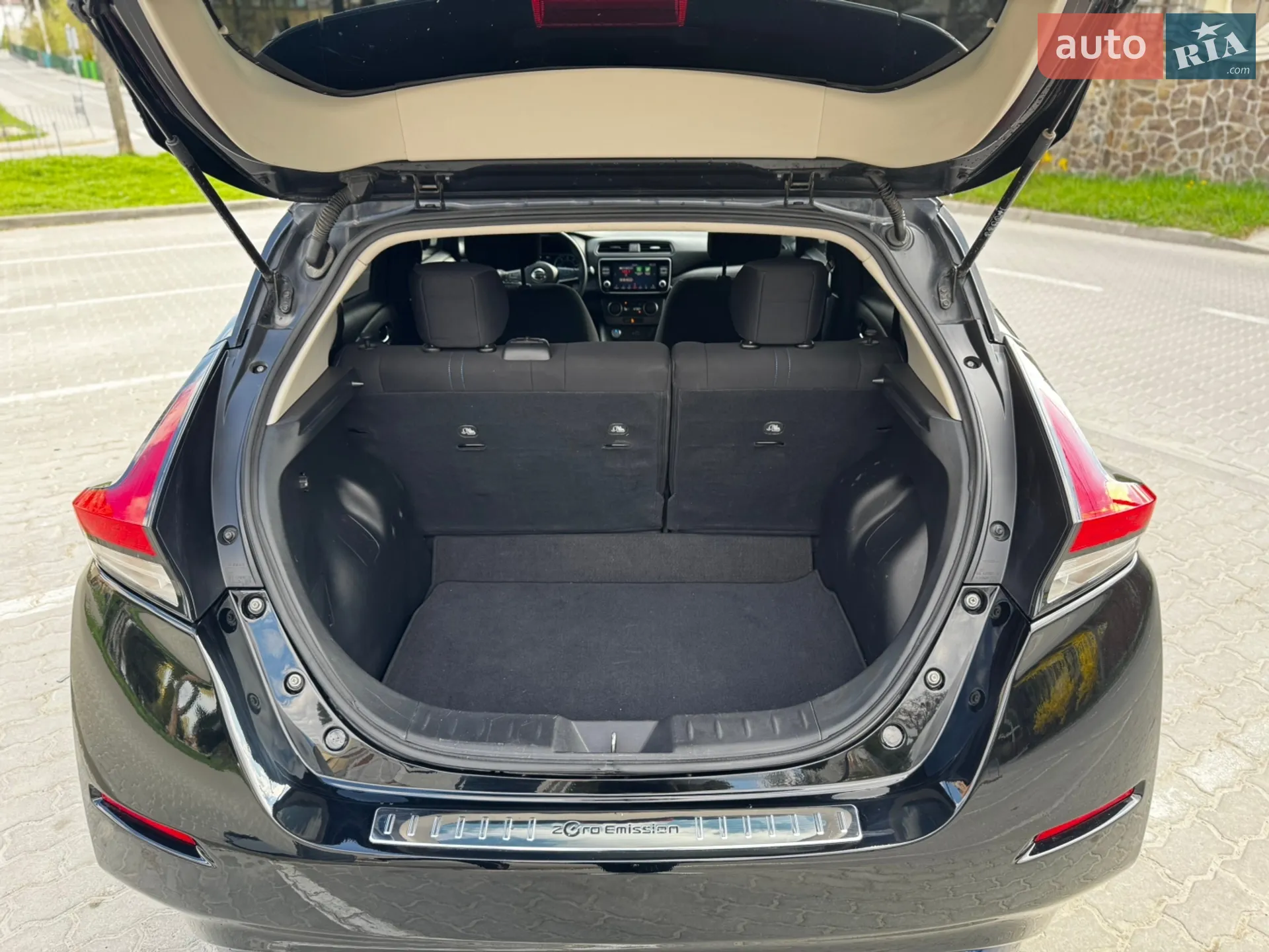 2019 Nissan Leaf - мініатюра 25