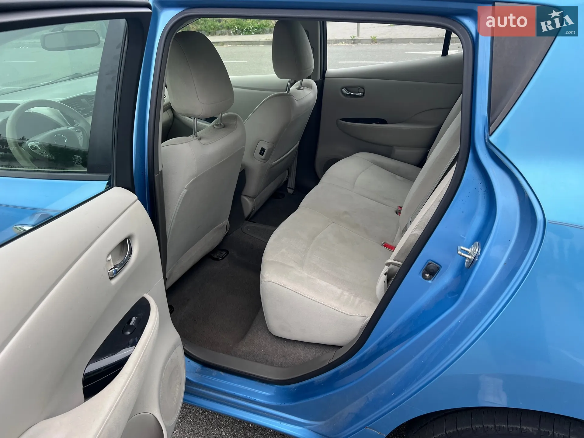 2012 Nissan Leaf - мініатюра 26