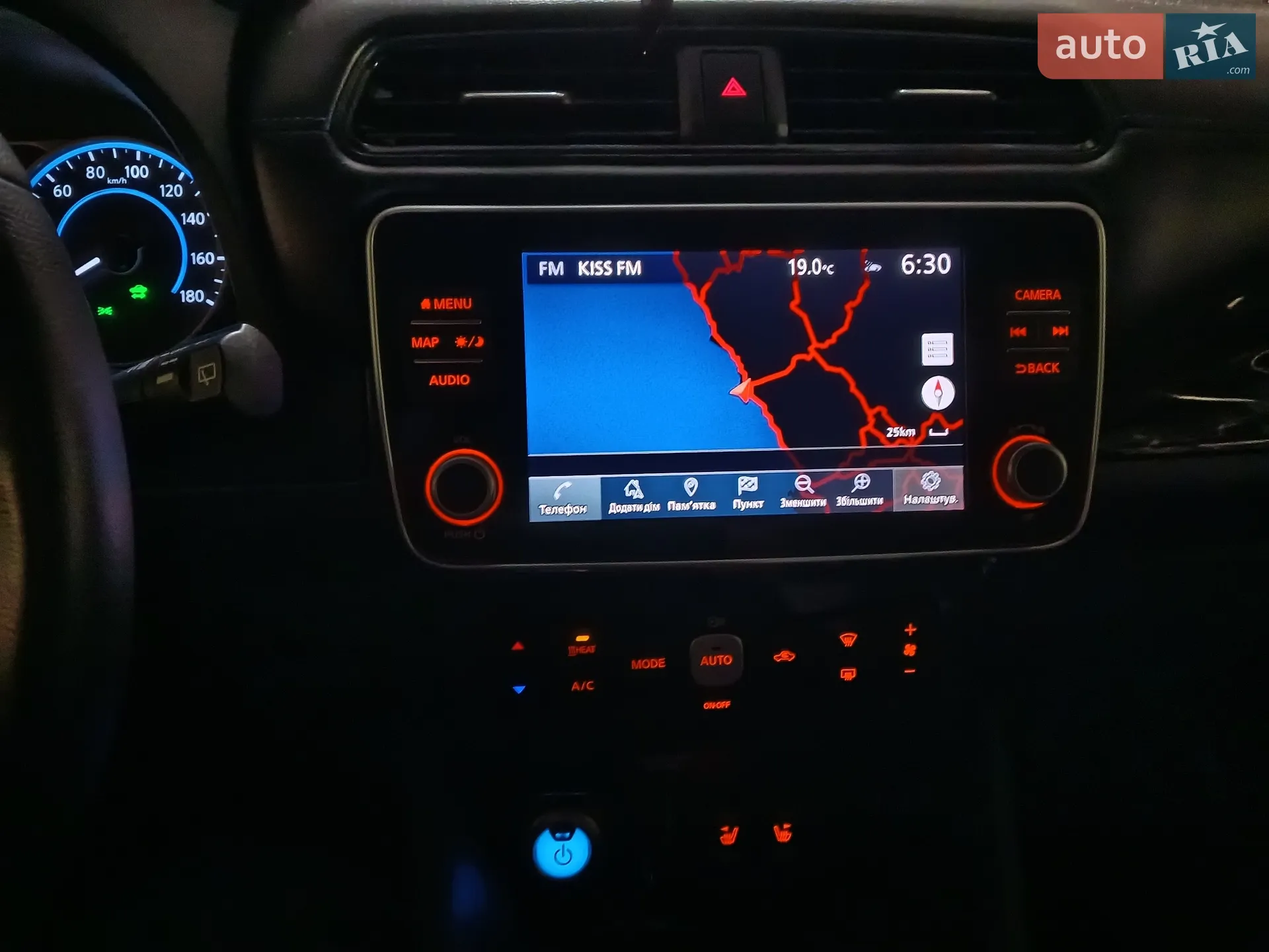 2022 Nissan Leaf - мініатюра 46