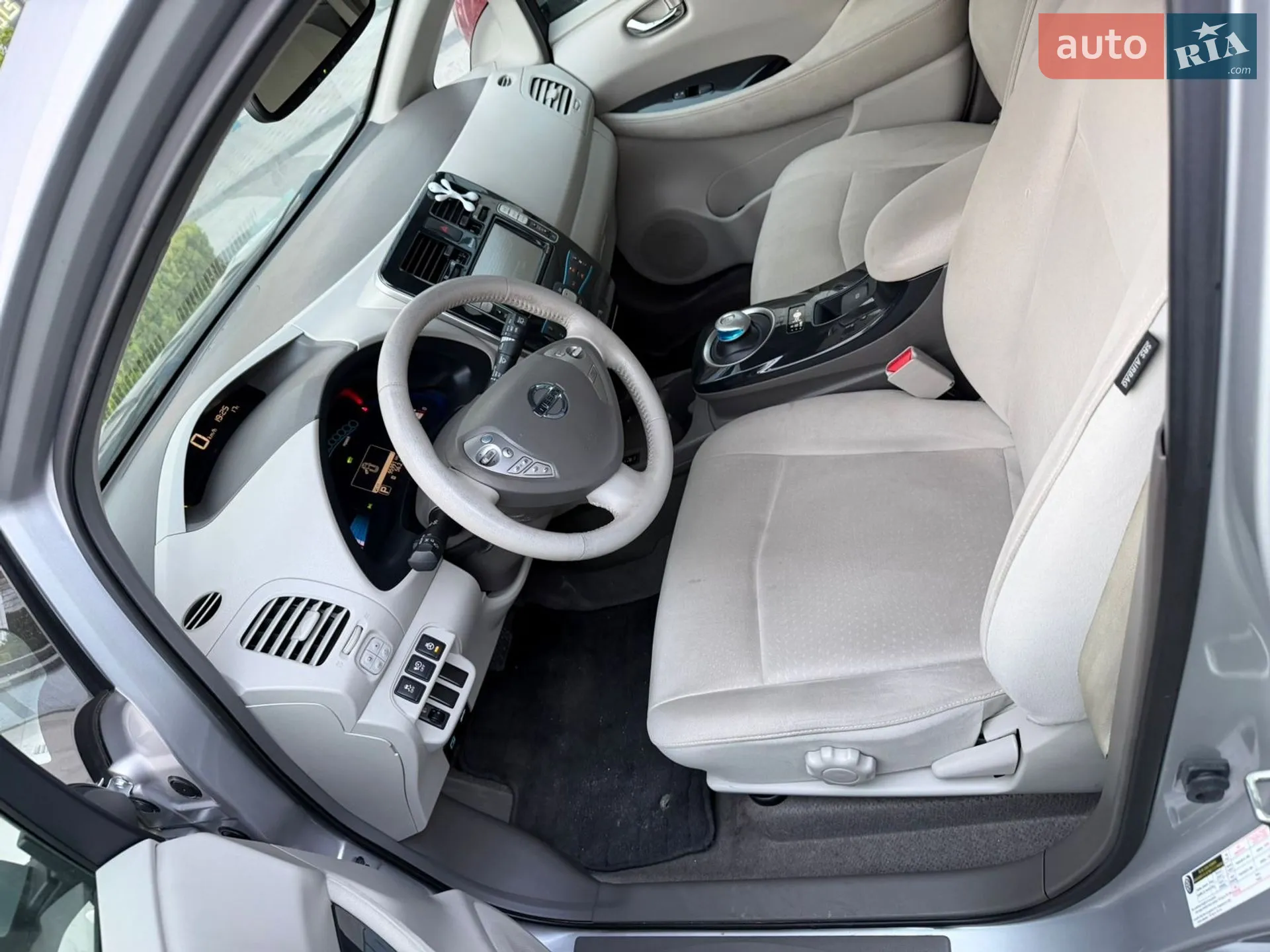 2012 Nissan Leaf - мініатюра 14