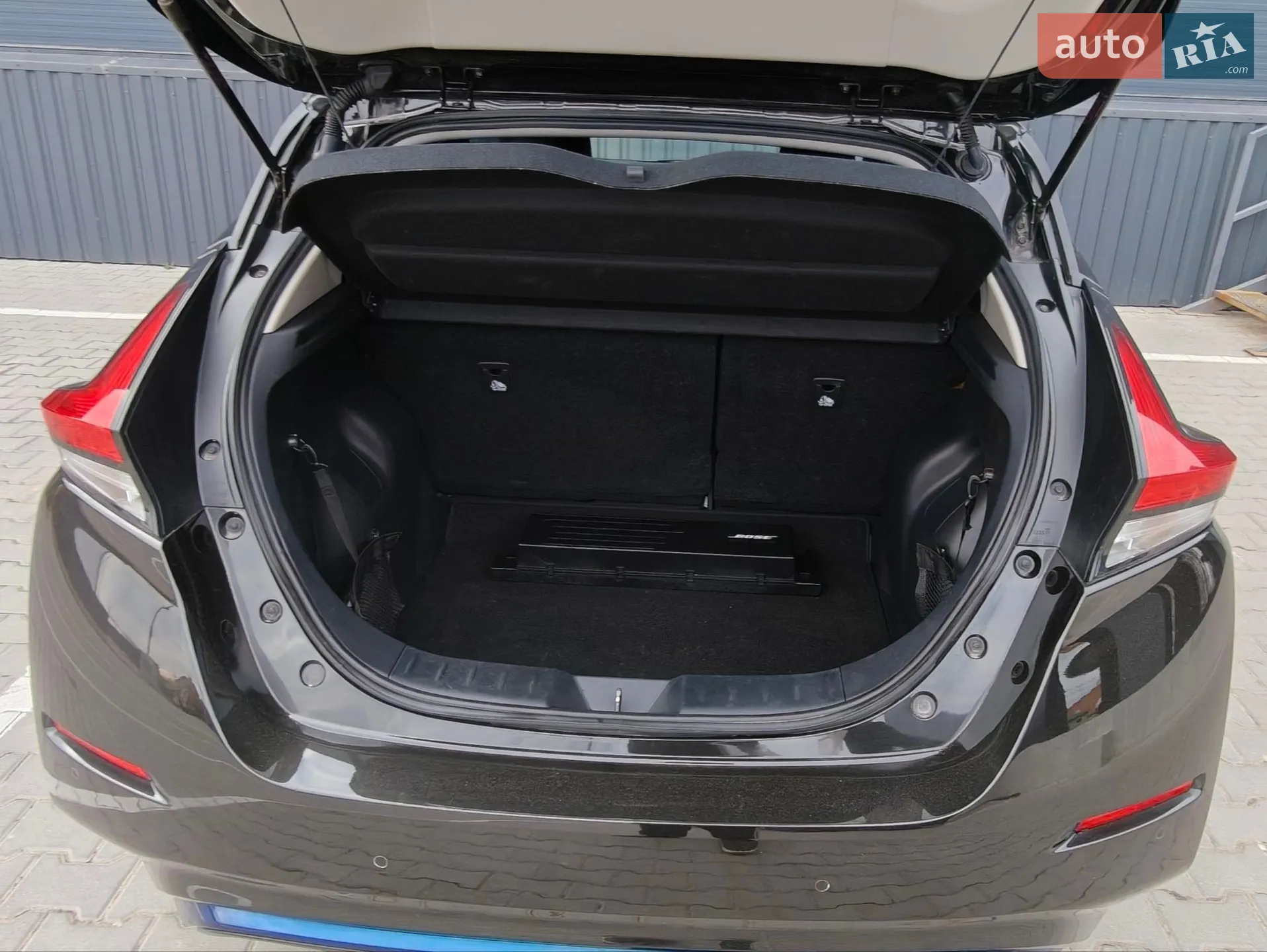 2020 Nissan Leaf - мініатюра 11