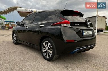Хетчбек Nissan Leaf 2018 в Кобеляках