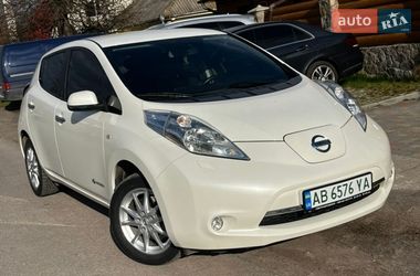 Хетчбек Nissan Leaf 2015 в Липовці