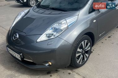 Хэтчбек Nissan Leaf 2016 в Житомире