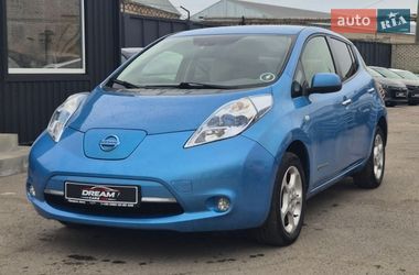 Хетчбек Nissan Leaf 2012 в Кременчуці