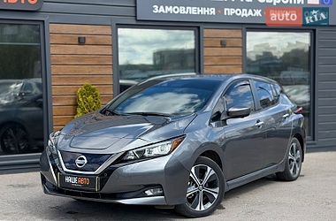 Хетчбек Nissan Leaf 2022 в Шептицькому