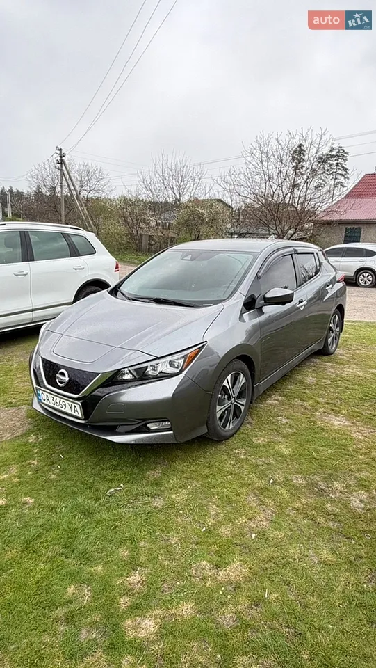 2022 Nissan Leaf - мініатюра 16