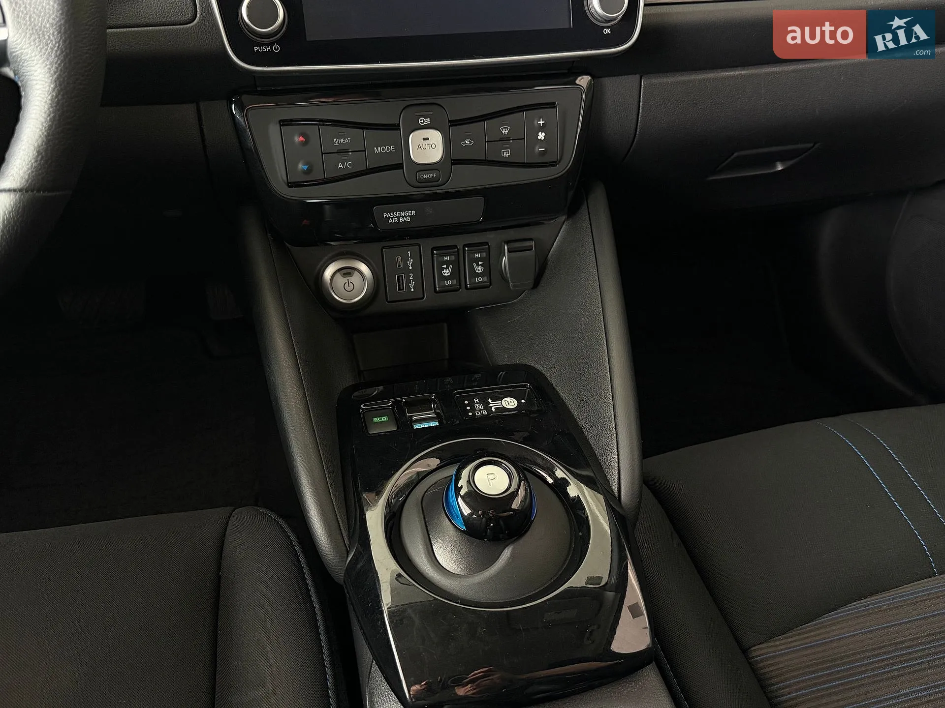 2025 Nissan Leaf - мініатюра 27